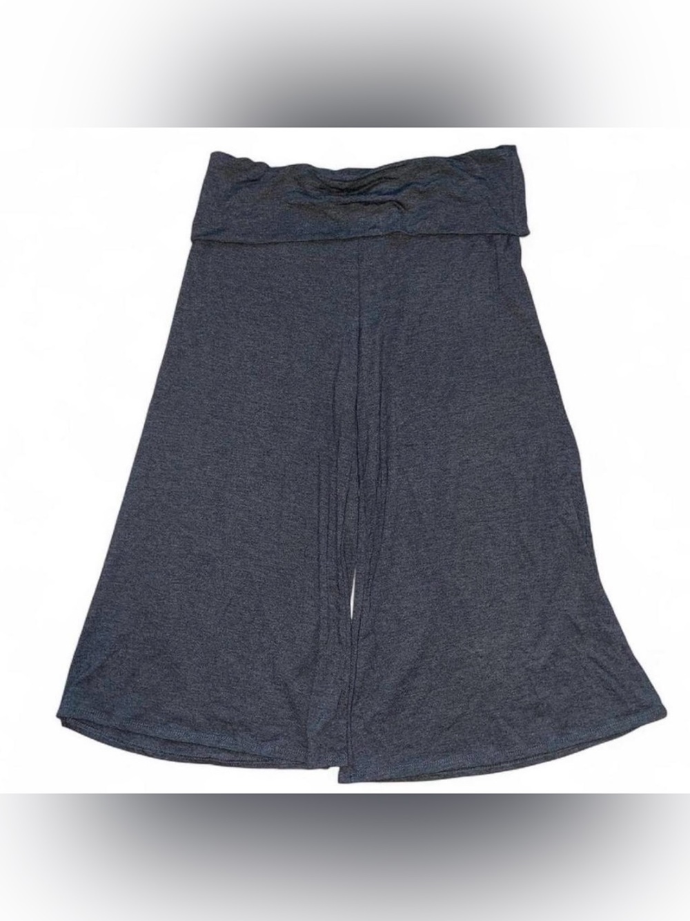 Good Days Project grey fold over capri gaucho pants in size Large. Brand new